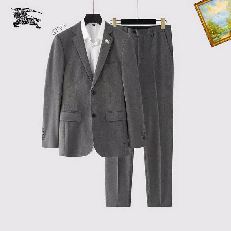 Burberry Men's Suits 114